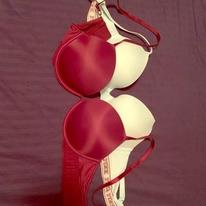 Victoria’s Secret bras